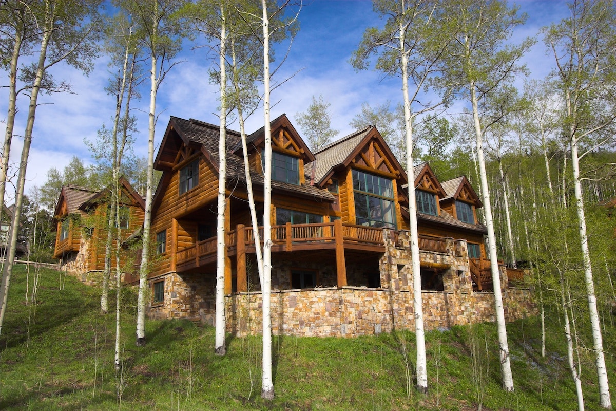 The Rustic Charm of Log Homes in Arizona’s White Mountains